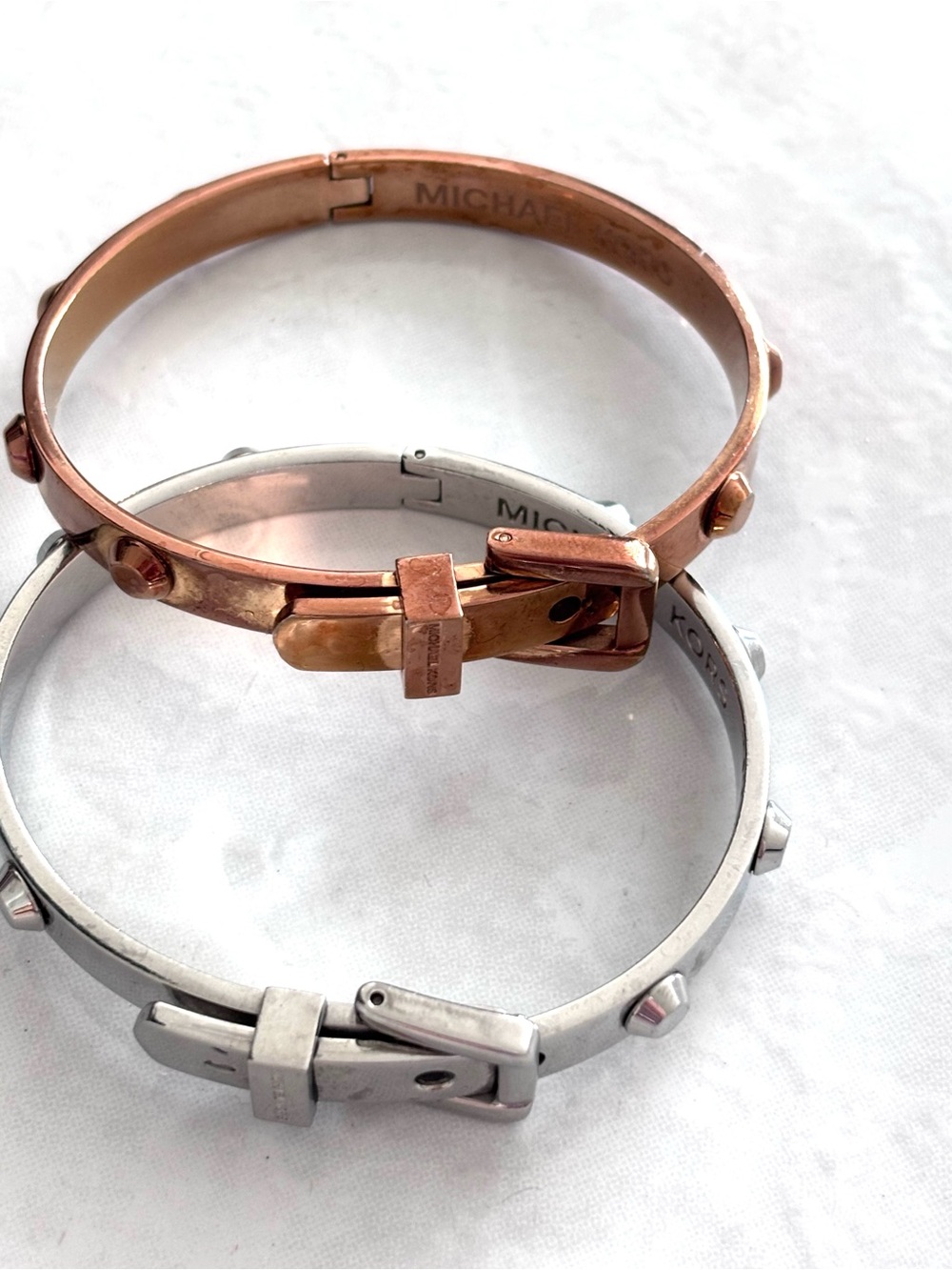 Set of 2 Michael Kors bracelets